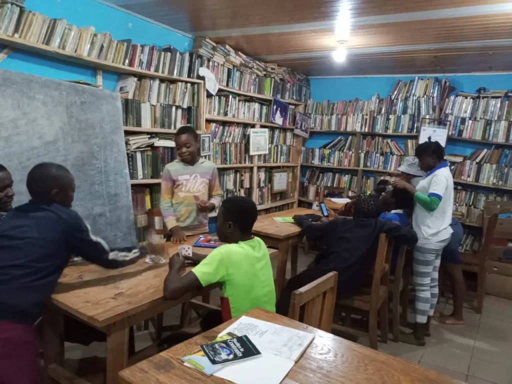 Library Services in Jinkfuin